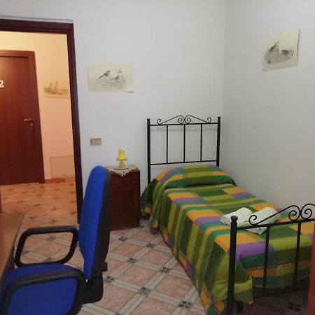 Hôtel Casa Claudia à Palerme Extérieur photo