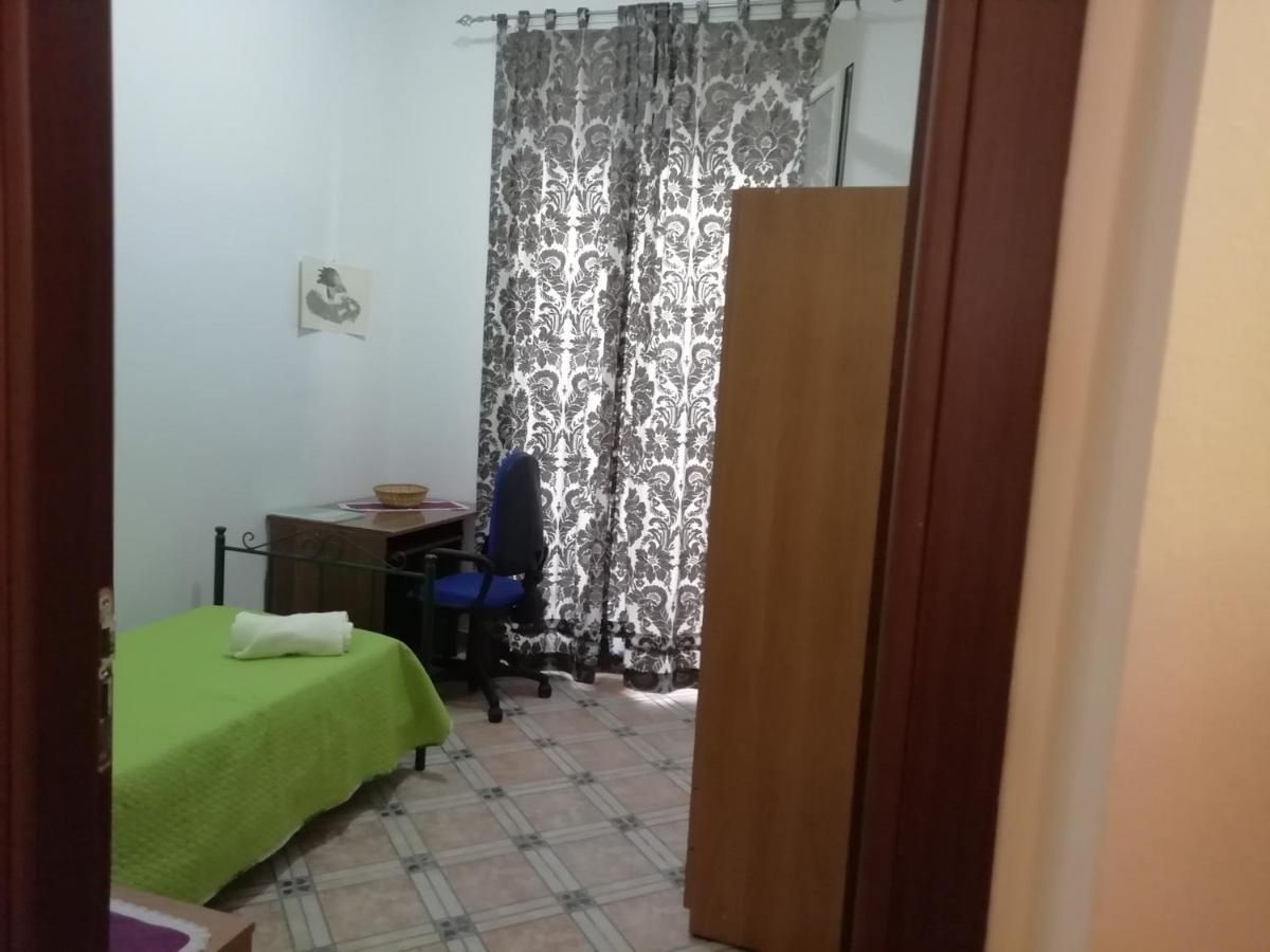 Hôtel Casa Claudia à Palerme Extérieur photo