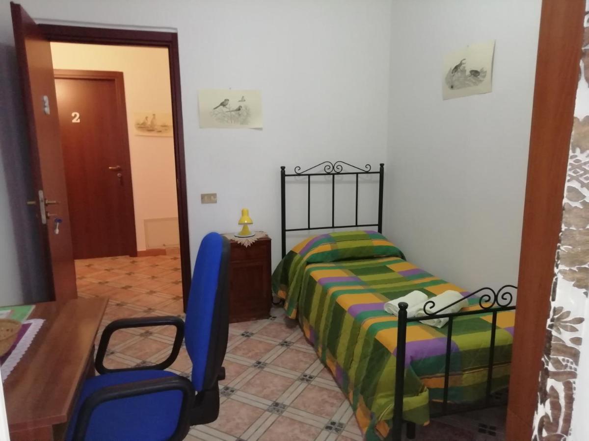 Hôtel Casa Claudia à Palerme Extérieur photo